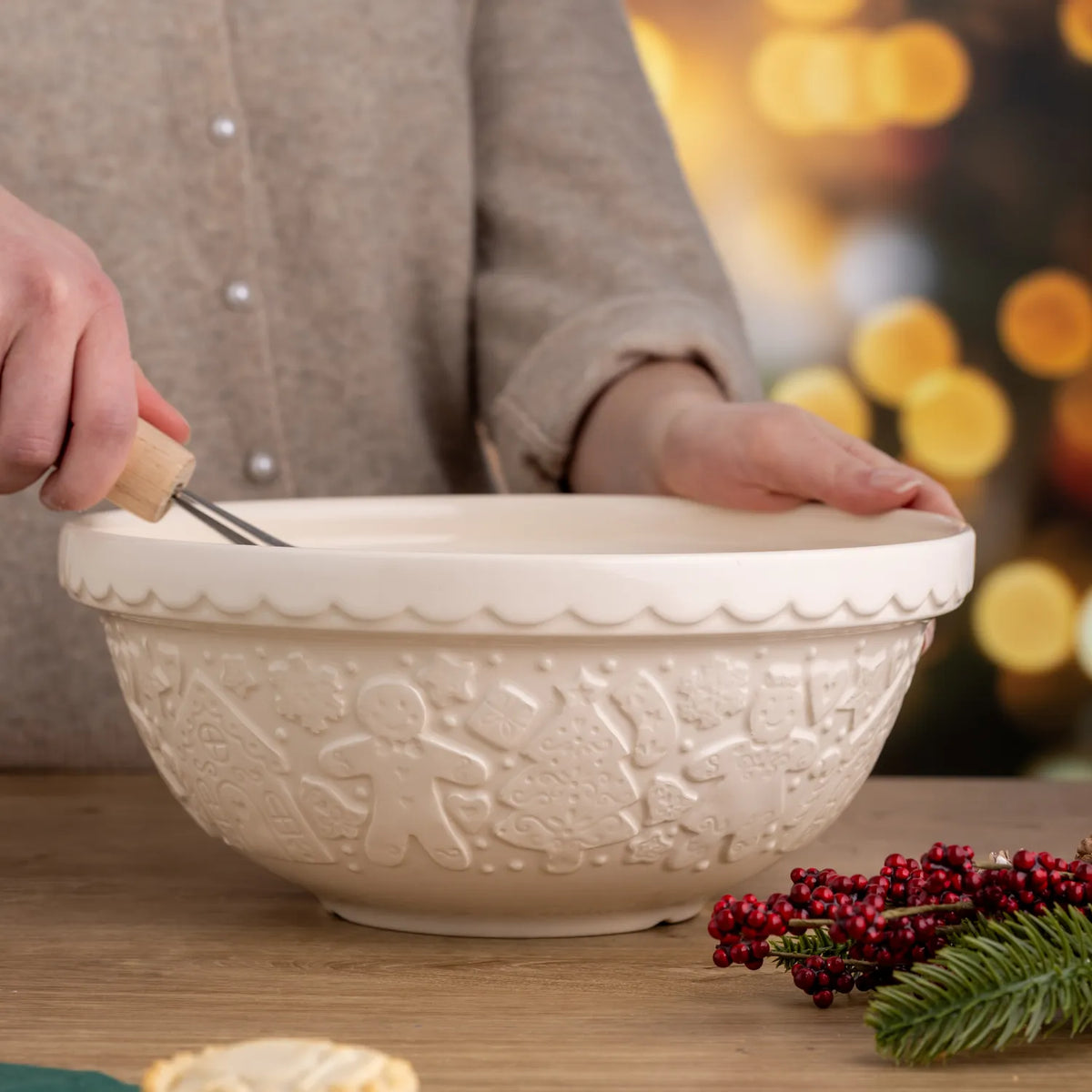 Mason Cash Gingerbread Mixing Bowl 2.7L, Cream