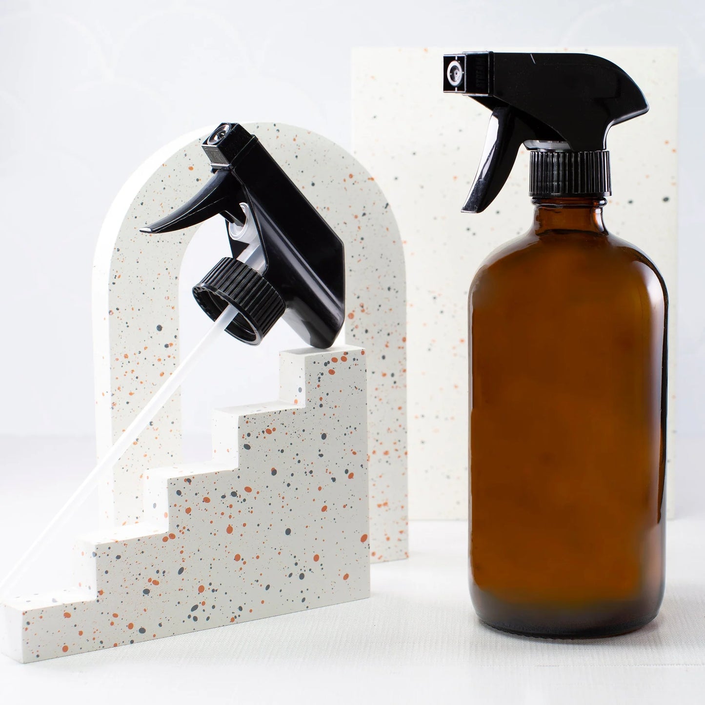 Amber Glass Bottle with Trigger Sprayer 473ml