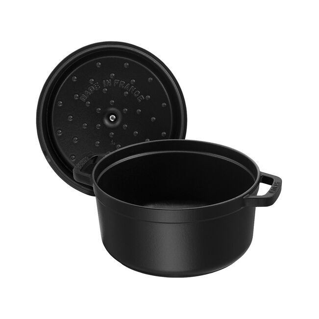 Staub la Cocotte Round Cast Iron, Black