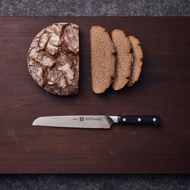 Zwilling Pro Bread Knife