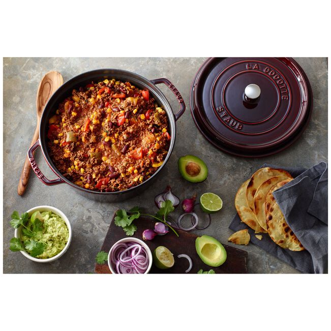 Staub la Cocotte Round Cast Iron, Grenadine Red