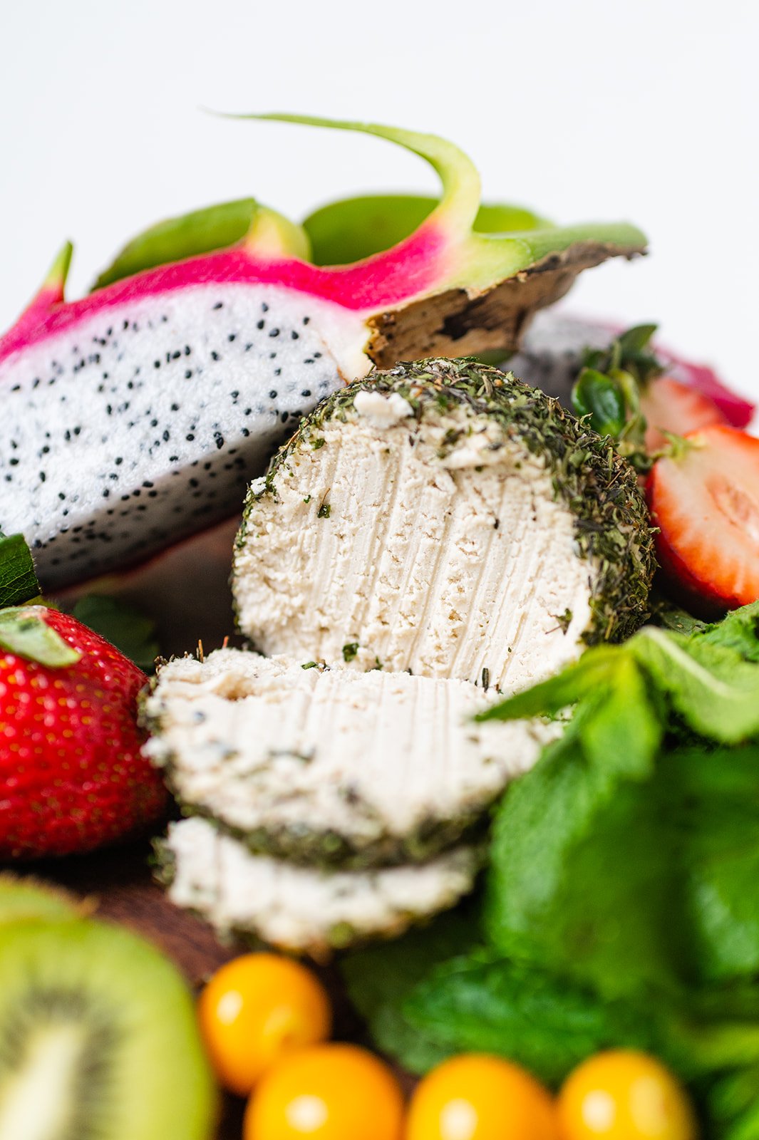 Cashew Cheeze Ball Thyme Chevre (V) *FROZEN*