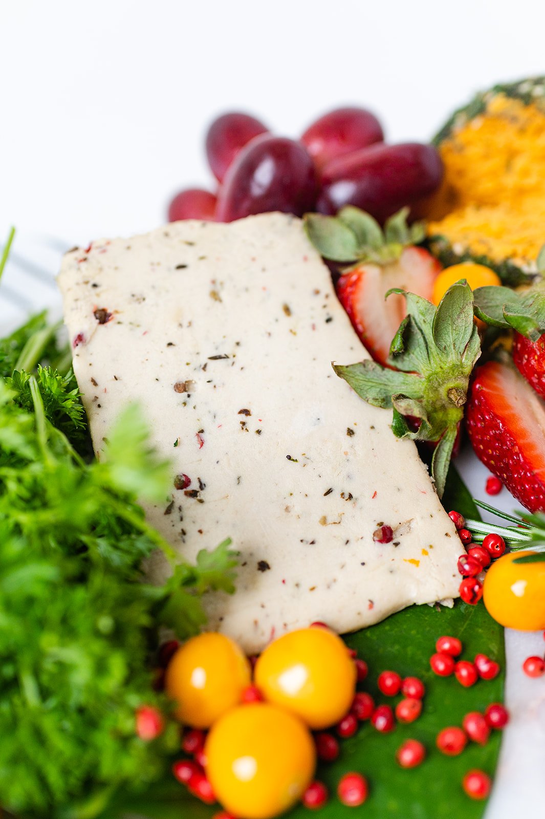 Cashew Cheeze Herb & Peppercorn (V) *FROZEN*