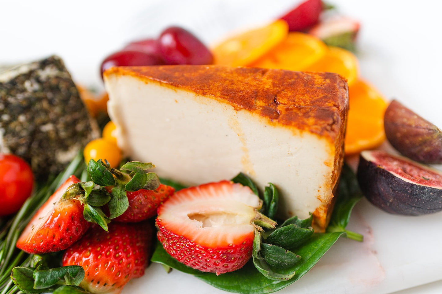 Cashew Cheeze Irish Cheddar (V) *FROZEN*