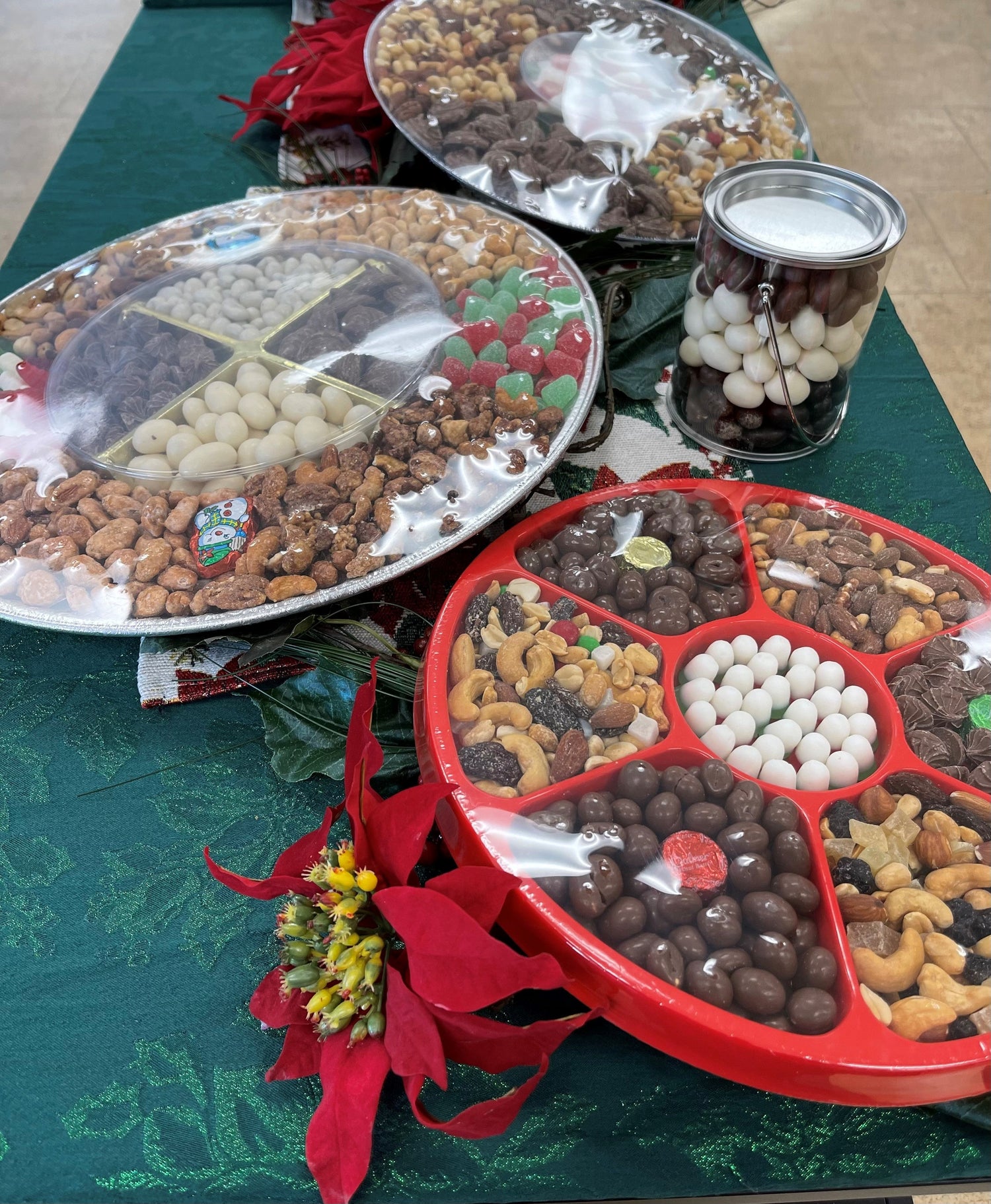 Nut Trays and Gift Boxes