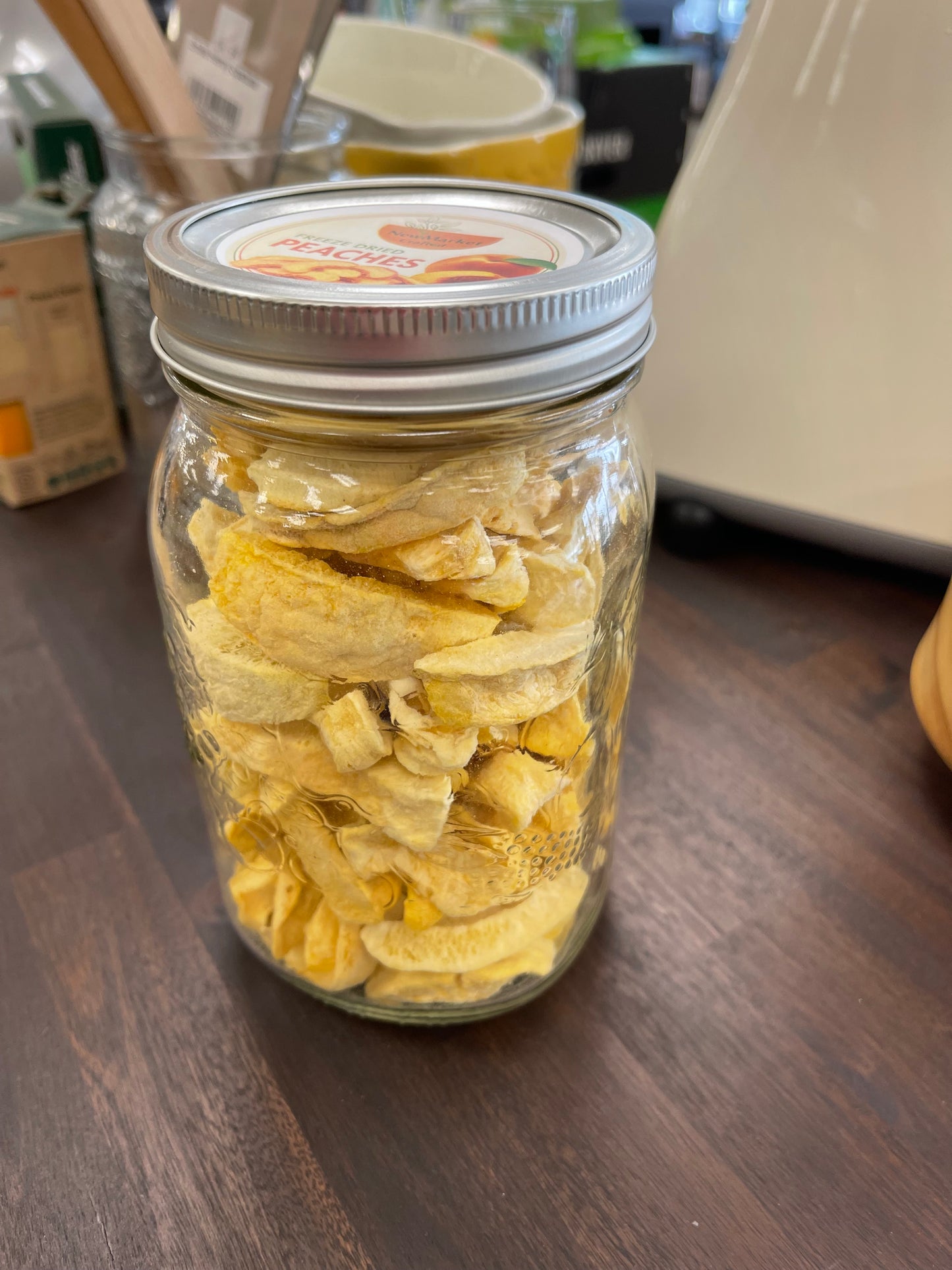 Peach Slices, Freeze-Dried