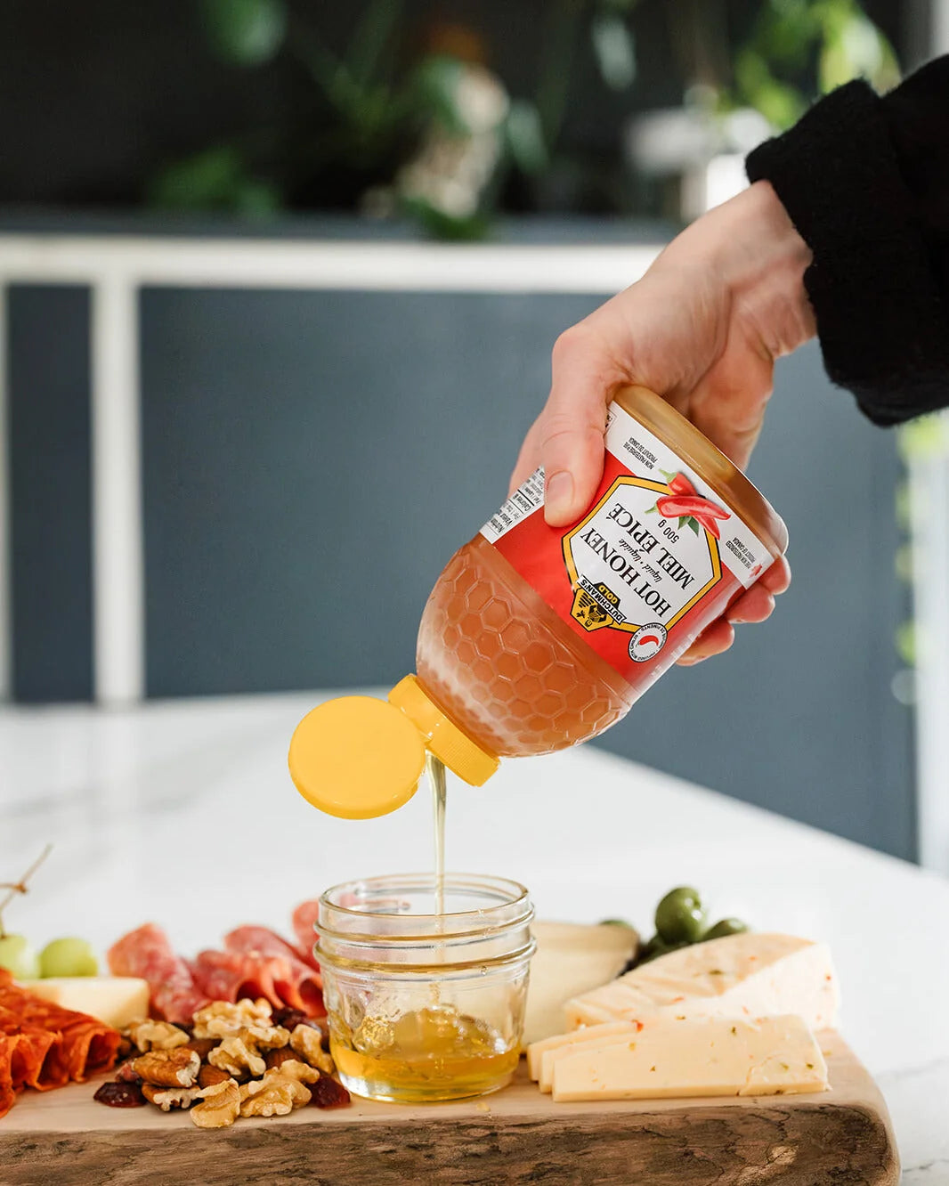 Dutchman's Gold Hot Honey
