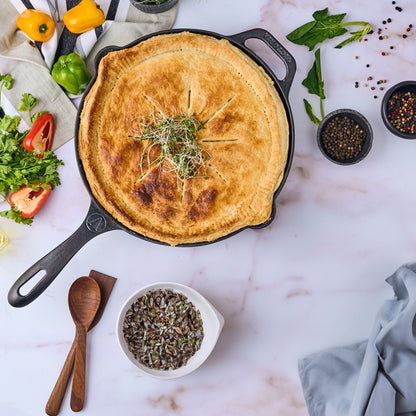 Victoria Cast Iron Skillet 12"