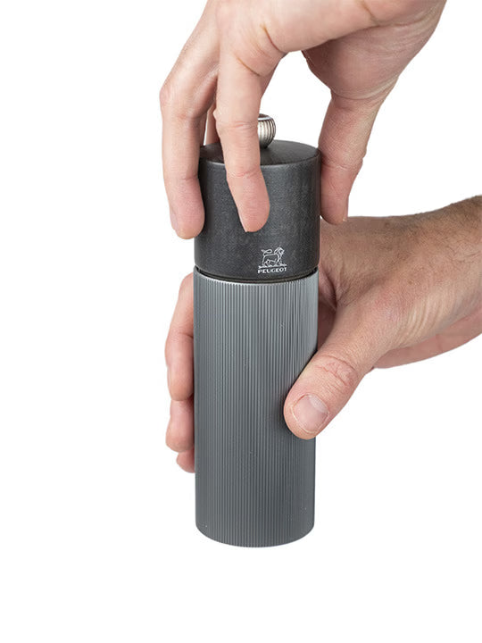 Peugeot Line Manual Pepper Mill 7", Dark Carbon