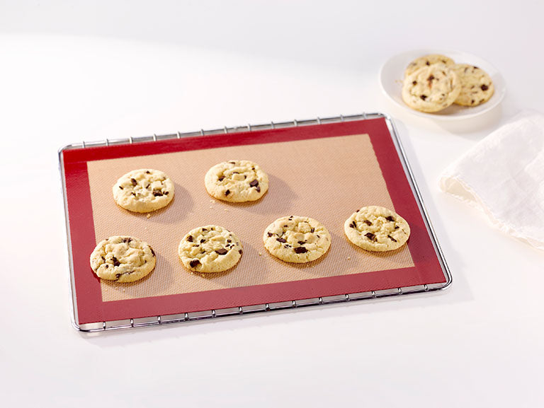 NoStik Pastry Mat Medium