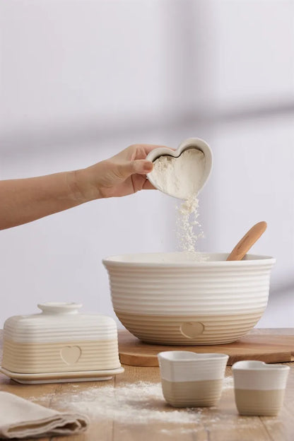 Mason Cash Rustic Charm Mixing Bowl 3.0L Cream & Cane